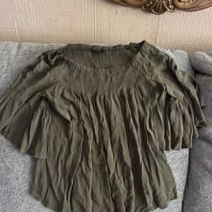 A.n.a. Short sleeve green blouse size small. Falred style.
